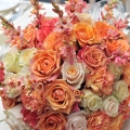 Gary-Tess-WeddingTop-table-ball-close-up-t.jpg